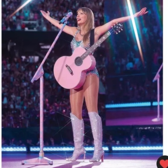 Taylor Swift The Eras Tour Official Book Target Exclusive SEALED - IN HAND - Picture 4 of 8